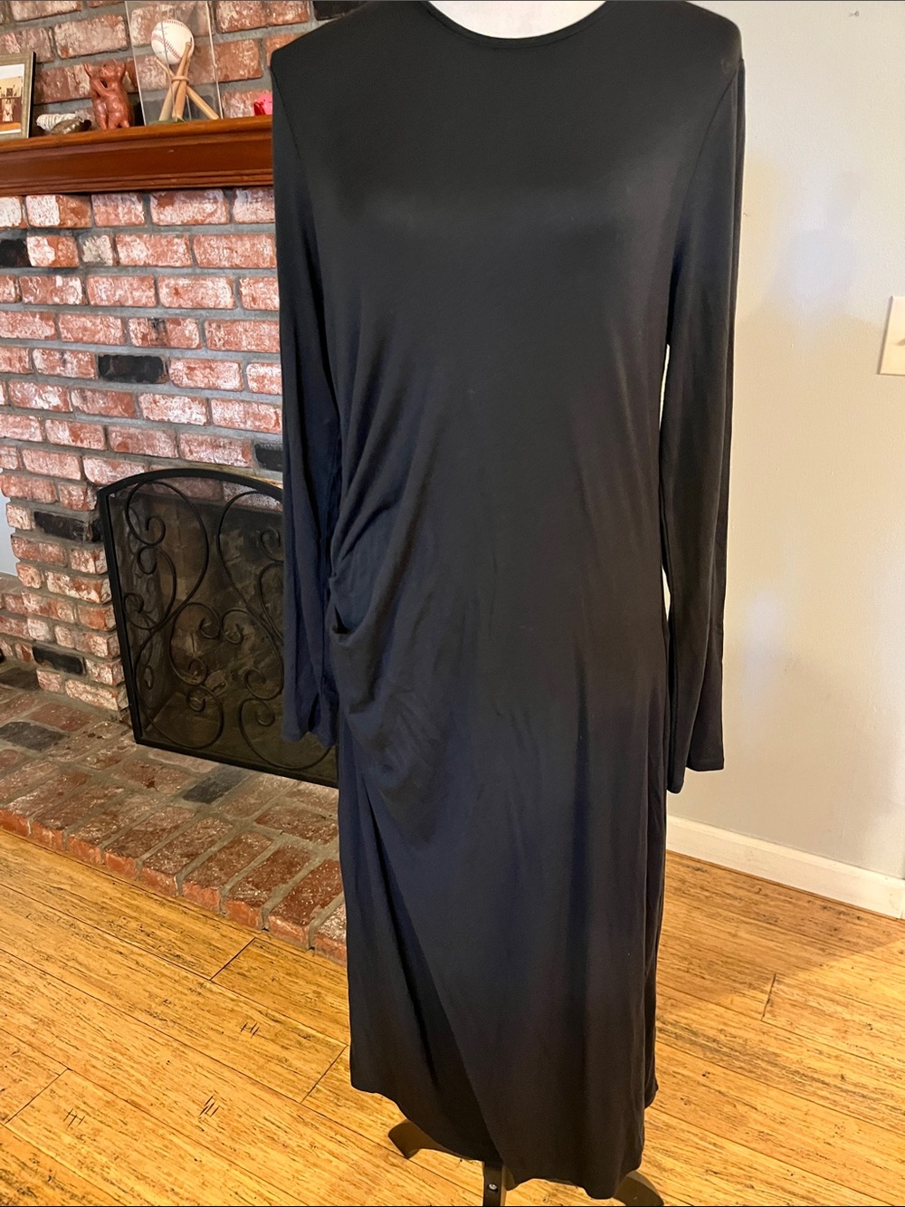 Vince NWOT$295 Long Sleeve Drape Dress - Picture 3 of 7